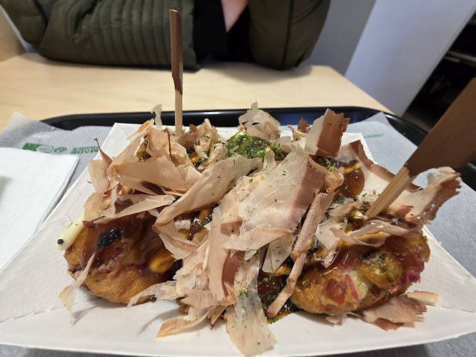 KONAMONO 粉物 RESTAURANT JAPONAIS   ( Takoyaki , Okonomiyaki, Yaki Udon et Bubble Tea) Nantes