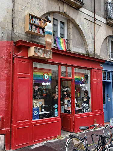 Boutique bientôt