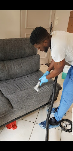 Service de nettoyage de moquettes Nantes