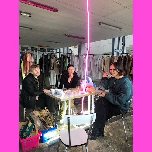 Dernière Main – Friperie à petit prix