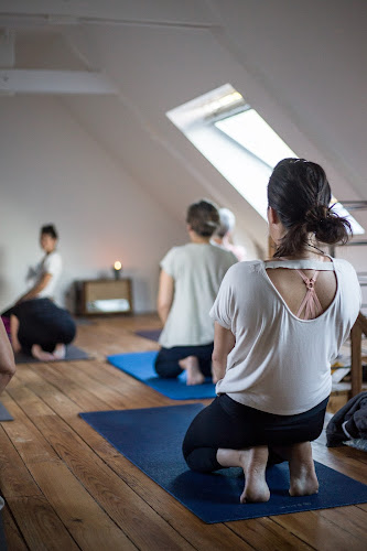Janis Gallois Yoga
