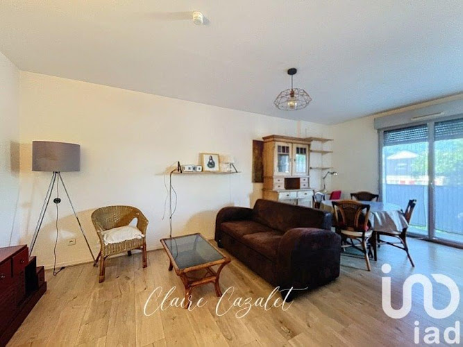 Claire Cazalet – Immobilier – IAD immobilier Nantes