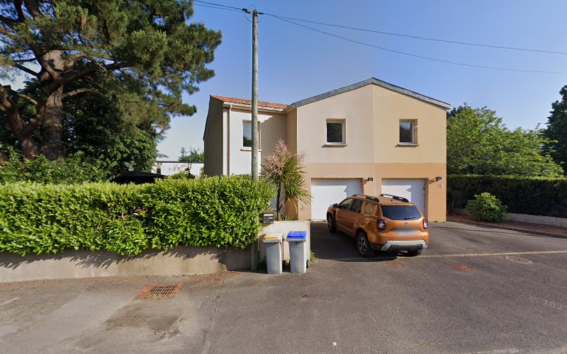 Lokite | Plateforme de réservation de cours de kitesurf, surf & wingfoil en ligne