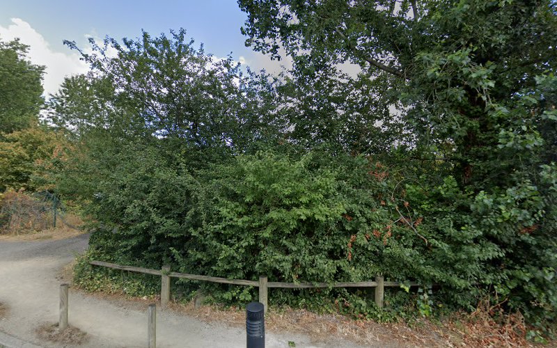 Rééducation Kiné au cabinet, en Balnéothérapie, sur plateau technique (appareils de réadaptation)