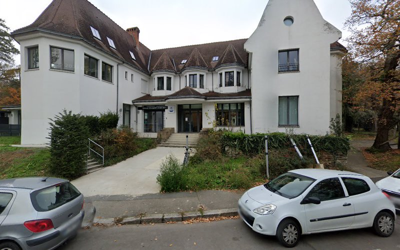 Chloé SIMON – Masseur-kinésithérapeute