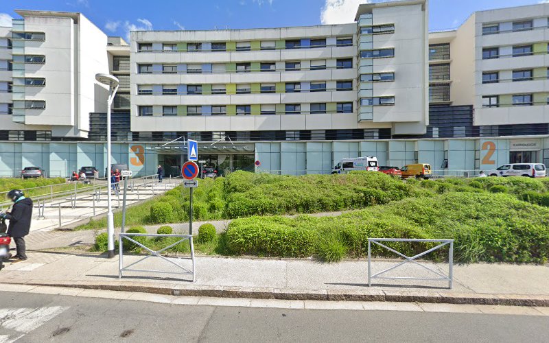 Guillaume BRIEND – Pneumologue